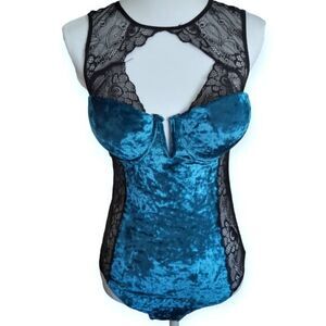 FREDRICK'S OF HOLLYWOOD MELENA TEAL VELVET & BLACK LACE TEDDY SZ.L NWT